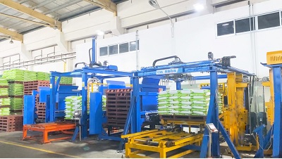 ROBOT PALLETIZER - AUTOMATION OF PRODUCTION LINE.